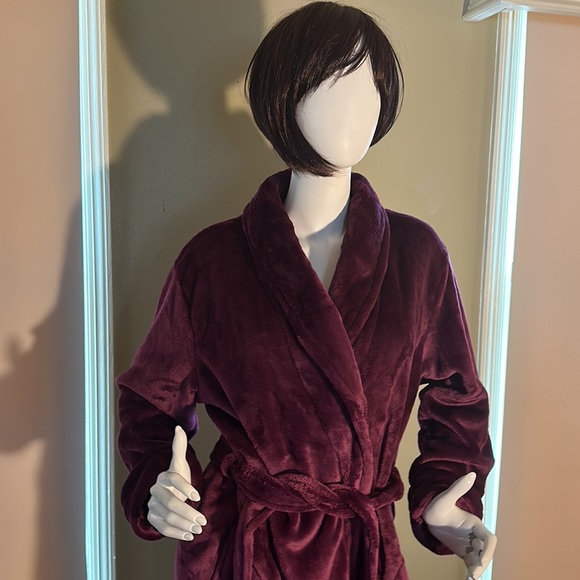 jasmine rose Intimates & Sleepwear Like New Wore Once Jasmine Rose